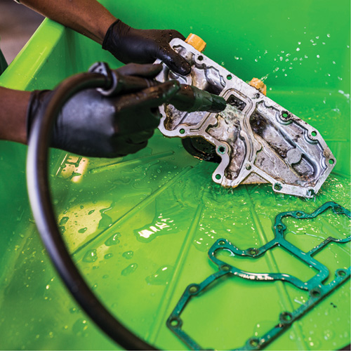 Nettoyant et d&eacute;graissant naturel CB 100 ALU, Bouteille &agrave; g&acirc;chette Maritime Industrial Rubber
