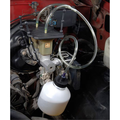 Trousse  complet de purge de freins par aspiration Maritime Industrial Rubber