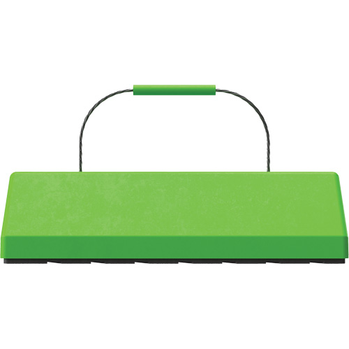 Cale de roue pour avion Checkers Safety SafeRay avec poign&eacute;e &agrave; c&acirc;ble & patin en caoutchouc, Ur&eacute;thane, Vert fluorescent, 24" la x 8" p x 6" h Maritime Industrial Rubber