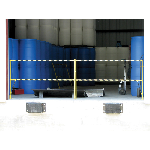 Barri&egrave;re &agrave; bascule de s&eacute;curit&eacute;, 10' lo x 42-5/8" ha, 159" &eacute;lev&eacute;e, Jaune Maritime Industrial Rubber