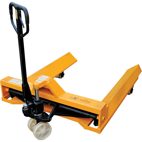 Transpalette pour mat&eacute;riaux en rouleaux, Acier, 48" lo x 7,5" la, Capacit&eacute; 4000 lb Maritime Industrial Rubber