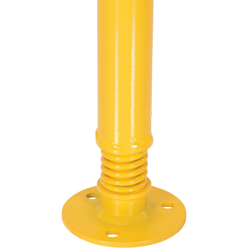 Borne de protection &agrave; ressort, Acier, 42" h x 2-1/8" la, Jaune Maritime Industrial Rubber