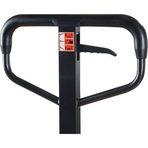 Transpalettes hydrauliques &agrave; fourche de 8', 96" lo x 27" la, capacit&eacute; 4400 lb Maritime Industrial Rubber