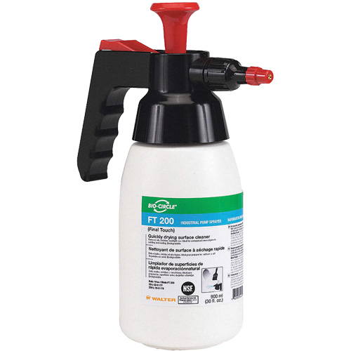 Industrial Pump Sprayer, 30.4 oz. (0.9L) Maritime Industrial Rubber