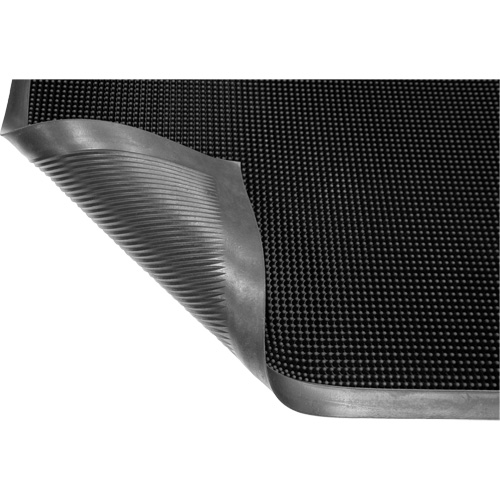 Tapis Gritstop Fingermat, Caoutchouc, Grattoir Type, Motif Textur&eacute;, 2' x 2-2/3', Noir Maritime Industrial Rubber
