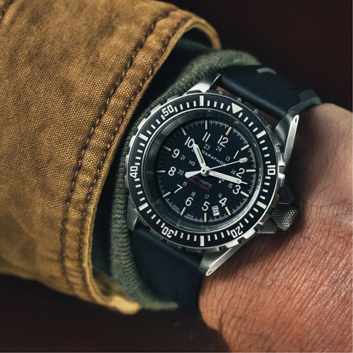 Grande montre automatique de plong&eacute;e, Num&eacute;rique, &agrave; piles, 41 mm, Noir Maritime Industrial Rubber