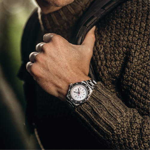 Grande montre automatique de plong&eacute;e &eacute;dition arctique GSAR avec bracelet en acier inoxydable, Num&eacute;rique, &agrave; piles, 41 mm, Argent Maritime Industrial Rubber