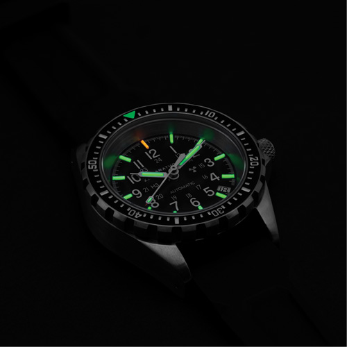 Tr&egrave;s grande montre chronographe automatique pour plongeur/pilote d'avion, Num&eacute;rique, &agrave; piles, 46 mm, Noir Maritime Industrial Rubber
