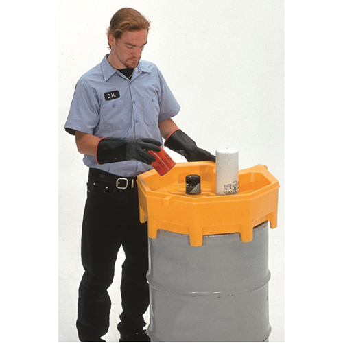 Entonnoir sans covercle pour baril Global Ultra-Drum Funnel, 5 gal. Maritime Industrial Rubber