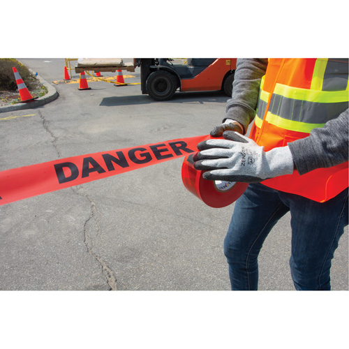 Ruban pour barricade Danger, Bilingue, 3" la x 1000' lo, 1,5 mil, Noir/rouge Maritime Industrial Rubber