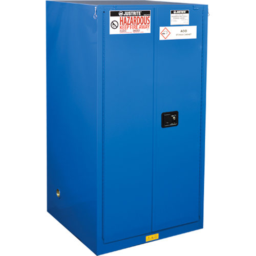 Armoires de rangement pour mati&egrave;res dangereuses Sure-Grip Ex, 60 gal., 34" x 65" x 34" Maritime Industrial Rubber