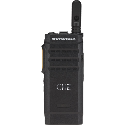 Radio portative de s&eacute;rie SL-300, Bande VHF, 99 canaux, Port&eacute;e 99 Maritime Industrial Rubber