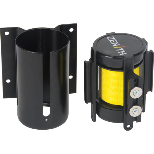 Barri&egrave;re &agrave; fixation murale avec ruban magn&eacute;tique, Acier, Fixation par vis, 7', Ruban Jaune Maritime Industrial Rubber