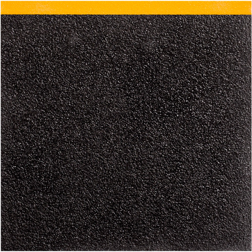 Couvre-marches antid&eacute;rapants en plastique renforc&eacute; de fibre de verre SafeStep, 47,25" la x 47,25" lo Maritime Industrial Rubber