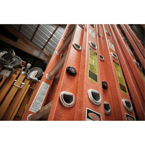 One-Key Bluetooth Tracking Tags Maritime Industrial Rubber