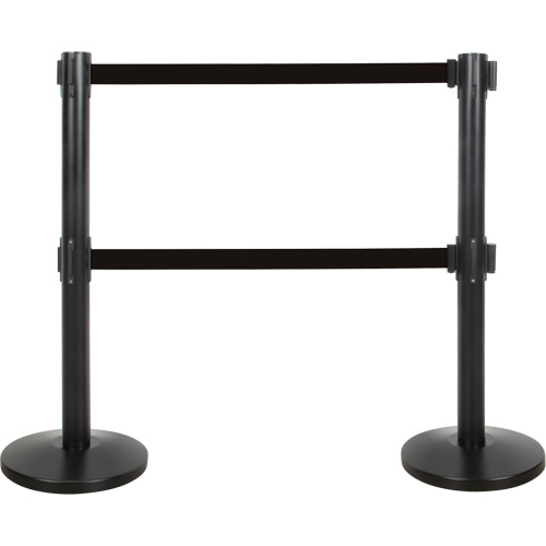 Barri&egrave;re pour le contr&ocirc;le des foules &agrave; courroie double, Acier, 35" h, Ruban Noir, Longueur du ruban 7' Maritime Industrial Rubber