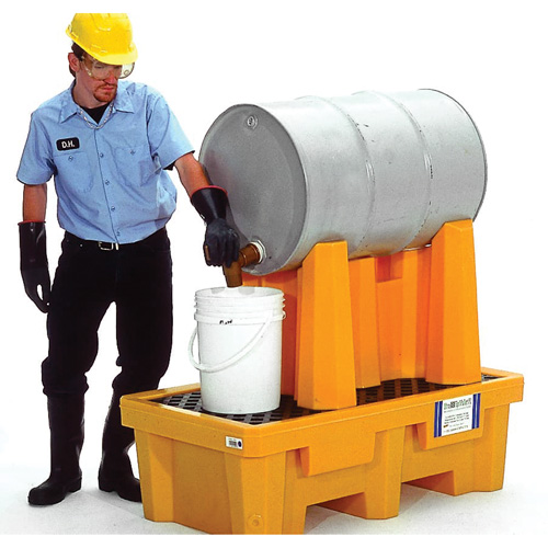 Dispensing Shelf, 24" L x 17.5" W x 17" H Maritime Industrial Rubber