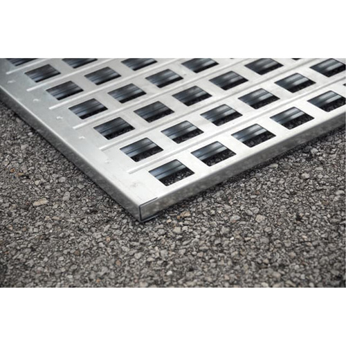 4-Drum Steel Ultra-Spill Pallet&reg;, 68 US gal. Spill Capacity, 49.1" x 47.1" x 10.9" Maritime Industrial Rubber