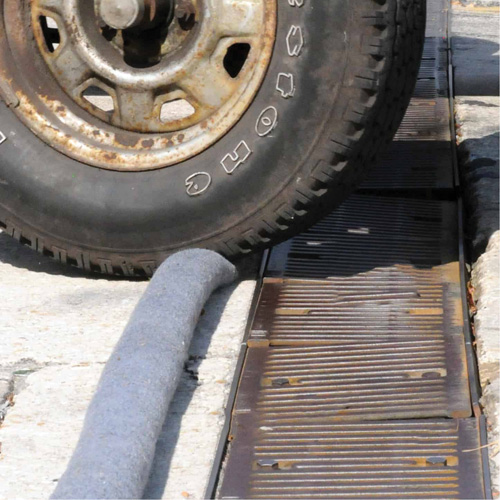 Ultra-Trench Filter Boom&reg; Maritime Industrial Rubber