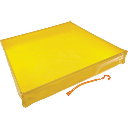 Flexible Ultra-Utility Tray, 30" lo x 30" la x 4,8" h, Cap. de d&eacute;versement 9,5 gal. US Maritime Industrial Rubber
