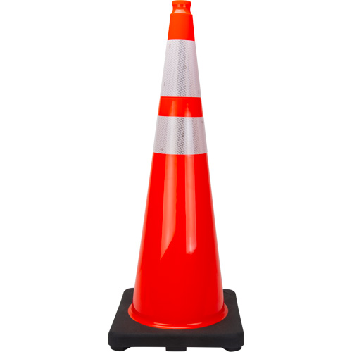 C&ocirc;ne de signalisation de premi&egrave;re qualit&eacute;, 36", Orange, Bande(s) r&eacute;fl&eacute;chissante(s) 4" & 6" Maritime Industrial Rubber