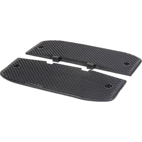 Embouts d'extr&eacute;mit&eacute;s pour bosse de d&eacute;c&eacute;l&eacute;ration, Caoutchouc, 3' lo x 20" la x 2" h Maritime Industrial Rubber