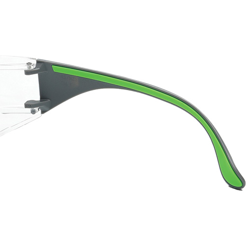 Lunettes de s&eacute;curit&eacute; gris/vert Adapt Lite, Lentille Transparent, Antibu&eacute;e/Anti-&eacute;gratignures, ANSI Z87+/R&eacute;pond ou surpasse la norme CSA Z94.3 Maritime Industrial Rubber