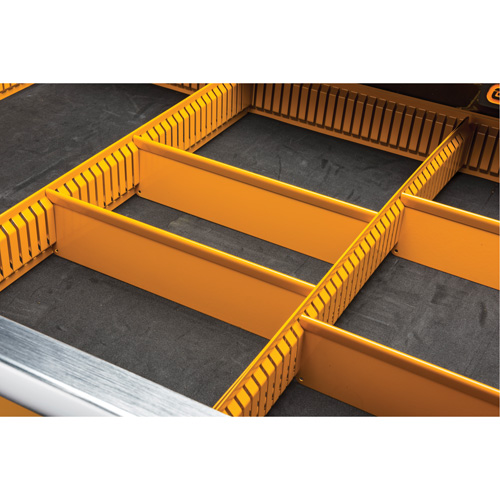 Chariot &agrave; outils &eacute;lectrique, 11 tiroirs, 42-1/2" la x 24-7/16" p x 41" h, Noir/Orange Maritime Industrial Rubber