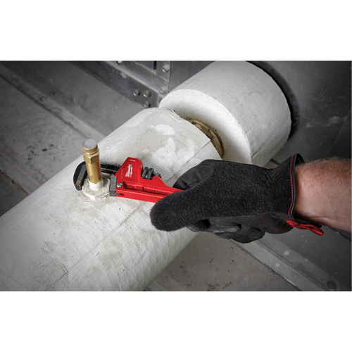 Pipe Wrench, 3/4" Jaw Capacity, 6" Long, Powder Coated Finish Maritime Industrial Rubber