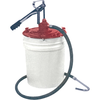 Pompes pour lubrification manuelle - Distributeurs doubles &agrave; levier, Zinc, 2,6 oz/course, Pour barils de 5 gal. Maritime Industrial Rubber