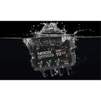 Chargeur de batterie embarqu&eacute; &agrave; 3 sorties de 30 amp&egrave;res GenPro10X3 Genius Maritime Industrial Rubber