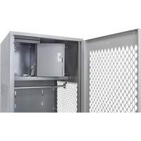 Casier pour &eacute;quipement avec porte, Acier, 24" la x 24" p x 72" h, Gris Maritime Industrial Rubber