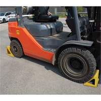 Iron Wheel Chocks Maritime Industrial Rubber