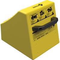 Cale de roue ultra-robuste pour l'exploitation mini&egrave;re Checkers Safety sans support, PEHD, Jaune, 14-1/2" la x 17-1/2" p x 16" h Maritime Industrial Rubber