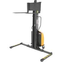 Gerbeur motoris&eacute; avec m&acirc;t &eacute;troit, Fonctionnement &eacute;lectrique, Capacit&eacute; 1000 lb, Lev&eacute;e max 63" Maritime Industrial Rubber