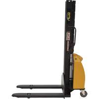Gerbeur motoris&eacute; avec m&acirc;t &eacute;troit, Fonctionnement &eacute;lectrique, Capacit&eacute; 1000 lb, Lev&eacute;e max 63" Maritime Industrial Rubber
