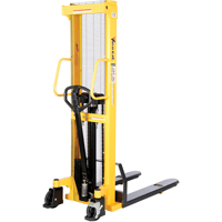 Gerbeur hydraulique manuel, Fonctionnement Pompe manuelle, Capacit&eacute; 2000 lb, Lev&eacute;e max 63" Maritime Industrial Rubber