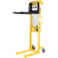 Gerbeur manuel, Fonctionnement Treuil manuel, Capacit&eacute; 770 lb, Lev&eacute;e max 60" Maritime Industrial Rubber