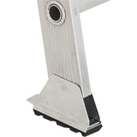 Industrial Heavy-Duty Straight Ladders, 8', Aluminum, 300 lbs., CSA Grade 1A Maritime Industrial Rubber