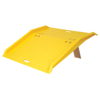 Rampe de quai de chargement portable en poly pour diable, Capacit&eacute; de charge 750 lb, 36" lo x 35" la x 5" h Maritime Industrial Rubber