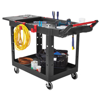 Chariot utilitaire robuste et polyvalent, 2 tiers, 17-3/4" x 36" x 46-1/5", Capacit&eacute; 500 lb Maritime Industrial Rubber