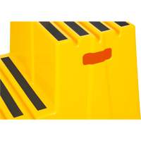 Escabeau industriel, 2 marches, 26" x 22-7/16" x Hauteur 19-11/16" Maritime Industrial Rubber
