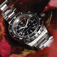 Grey Maple Large Diver's Automatic Watch with Stainless Steel Bracelet, Digital, Battery Operated, 41 mm, Silver Maritime Industrial Rubber