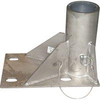 Syst&egrave;mes de sauvetage en espaces clos XTIRPA de Innova - Base de plancher en acier inoxydable Maritime Industrial Rubber
