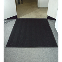 WaterHog&reg; Max Herringbone Classic Mat, Wiper/Scraper, 4' x 6' x 3/8", Black Smoke Maritime Industrial Rubber