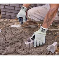 Gants r&eacute;sistants aux coupures Hero, Taille Petit/7, Calibre 7, Enveloppe en Acier inoxydable/Kevlar/PEHD, ANSI/ISEA 105 niveau 4 Maritime Industrial Rubber