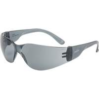 Lunettes de s&eacute;curit&eacute; s&eacute;rie Z600, Lentille Grise/fum&eacute;e, Anti-&eacute;gratignures, ANSI Z87+/R&eacute;pond ou surpasse la norme CSA Z94.3 Maritime Industrial Rubber
