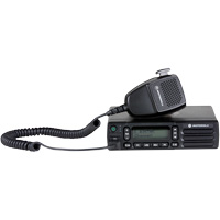 Radio et r&eacute;p&eacute;teur de s&eacute;rie CM300d Maritime Industrial Rubber