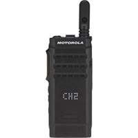 Radio portative de s&eacute;rie SL-300, Bande VHF, 2 canaux, Port&eacute;e 2 Maritime Industrial Rubber