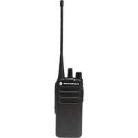 Radio bidirectionnelle s&eacute;rie CP100, Bande UHF, 16 canaux, Port&eacute;e 250 000 pi² Maritime Industrial Rubber